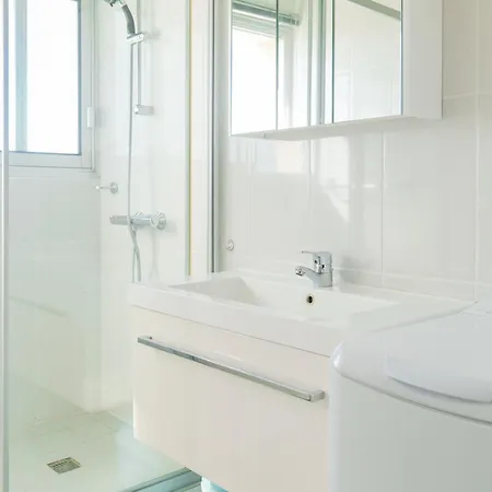 Avec Vue Sur La Baie Des Sables 4 Personnes *