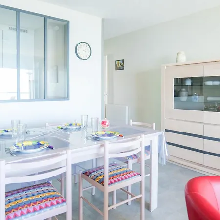 Avec Vue Sur La Baie Des Sables 4 Personnes