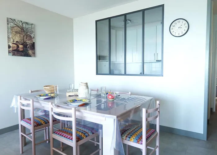 Avec Vue Sur La Baie Des Sables 4 Personnes דירה