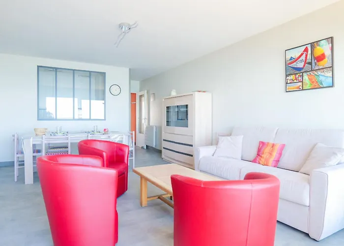 Avec Vue Sur La Baie Des Sables 4 Personnes דירה *